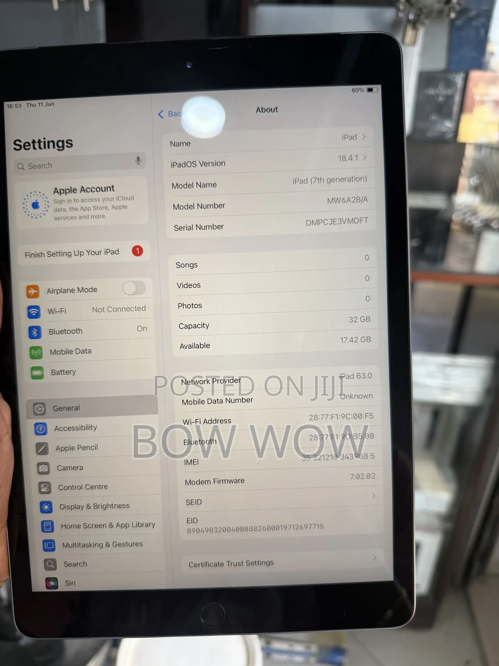 Apple iPad 10.2 (2019) 32 GB Gray