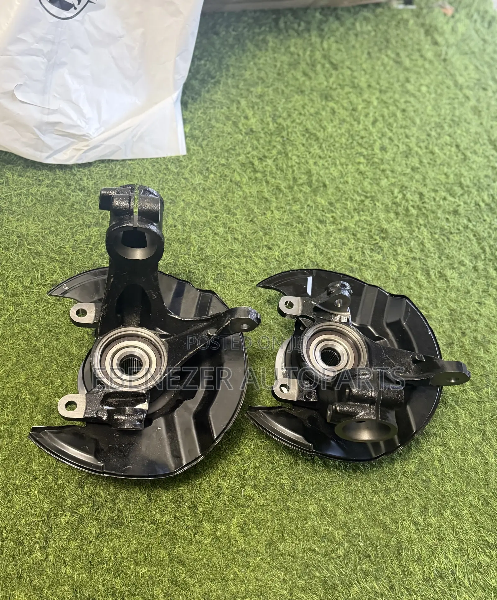 Honda CRV Cr-v Front Hub Pair 2017 2018 2019 2020 2021 2022