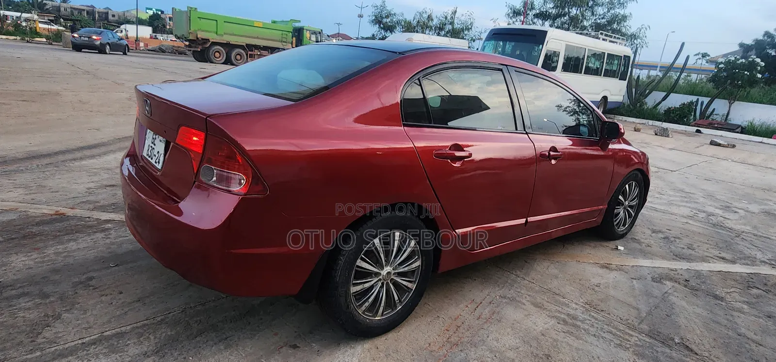 Honda Civic 1.8 5 Door Automatic 2010 Red
