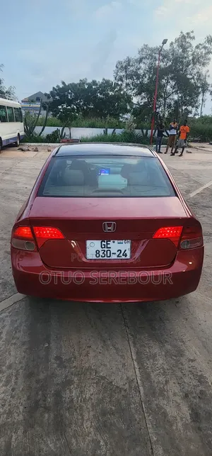 Honda Civic 1.8 5 Door Automatic 2010 Red