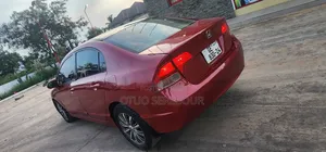 Honda Civic 1.8 5 Door Automatic 2010 Red
