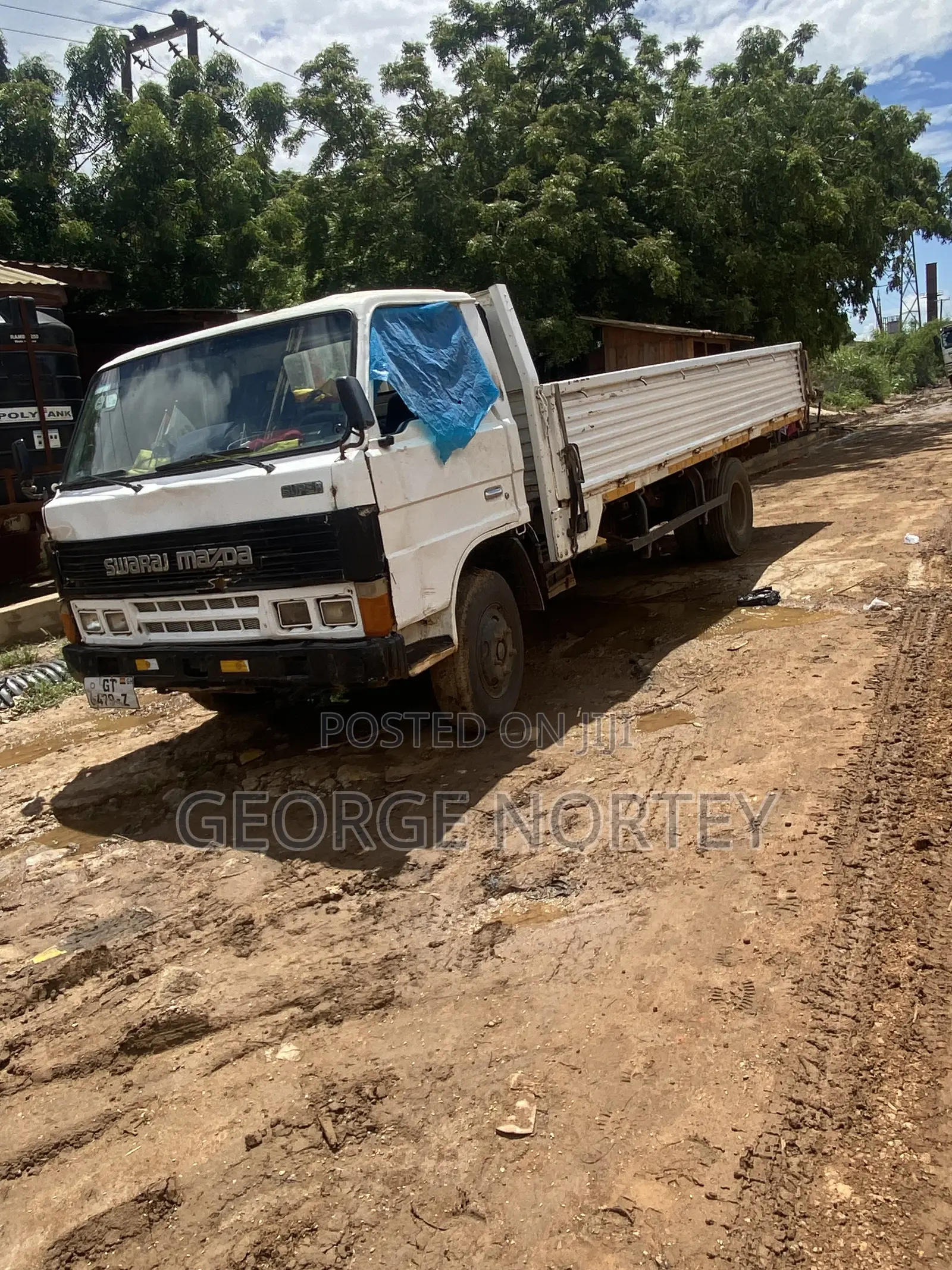 Swaraj Mazda Truck