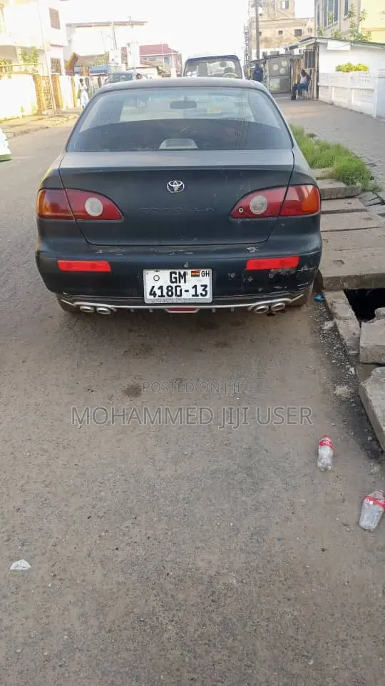 Toyota Corolla 2002 Gray