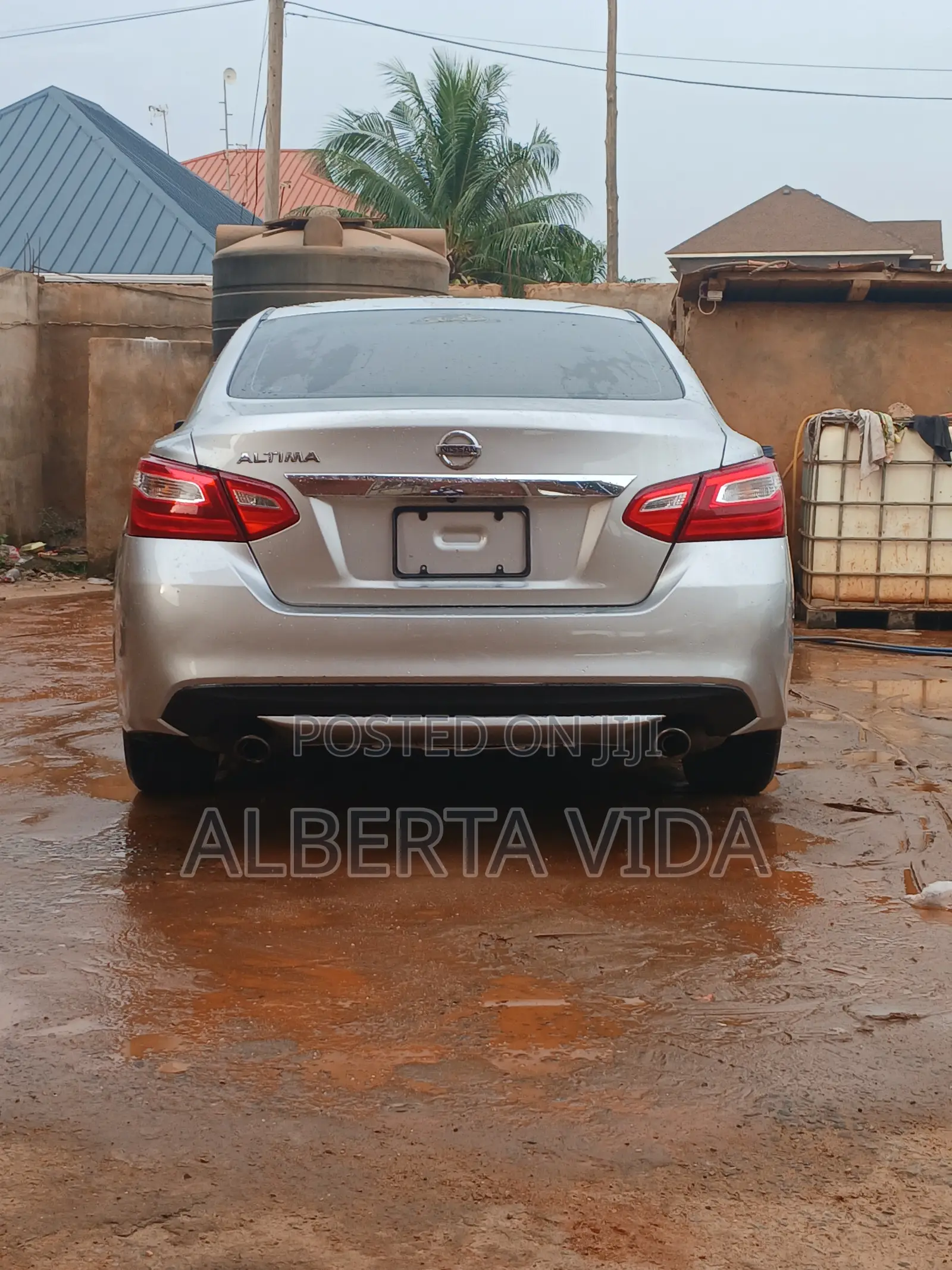 Nissan Altima 2.5 2017 Silver