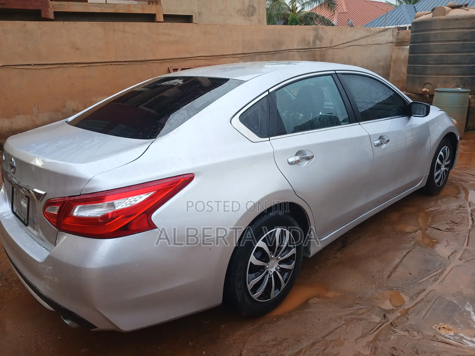 Nissan Altima 2.5 2017 Silver