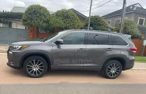 Toyota Highlander Limited 4x2 V6 (3.5L 6cyl 8A) 2018 Gray