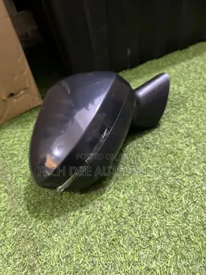 Outlander 2023-2025mirror With Camera, Sensor and Light Mitsubishi