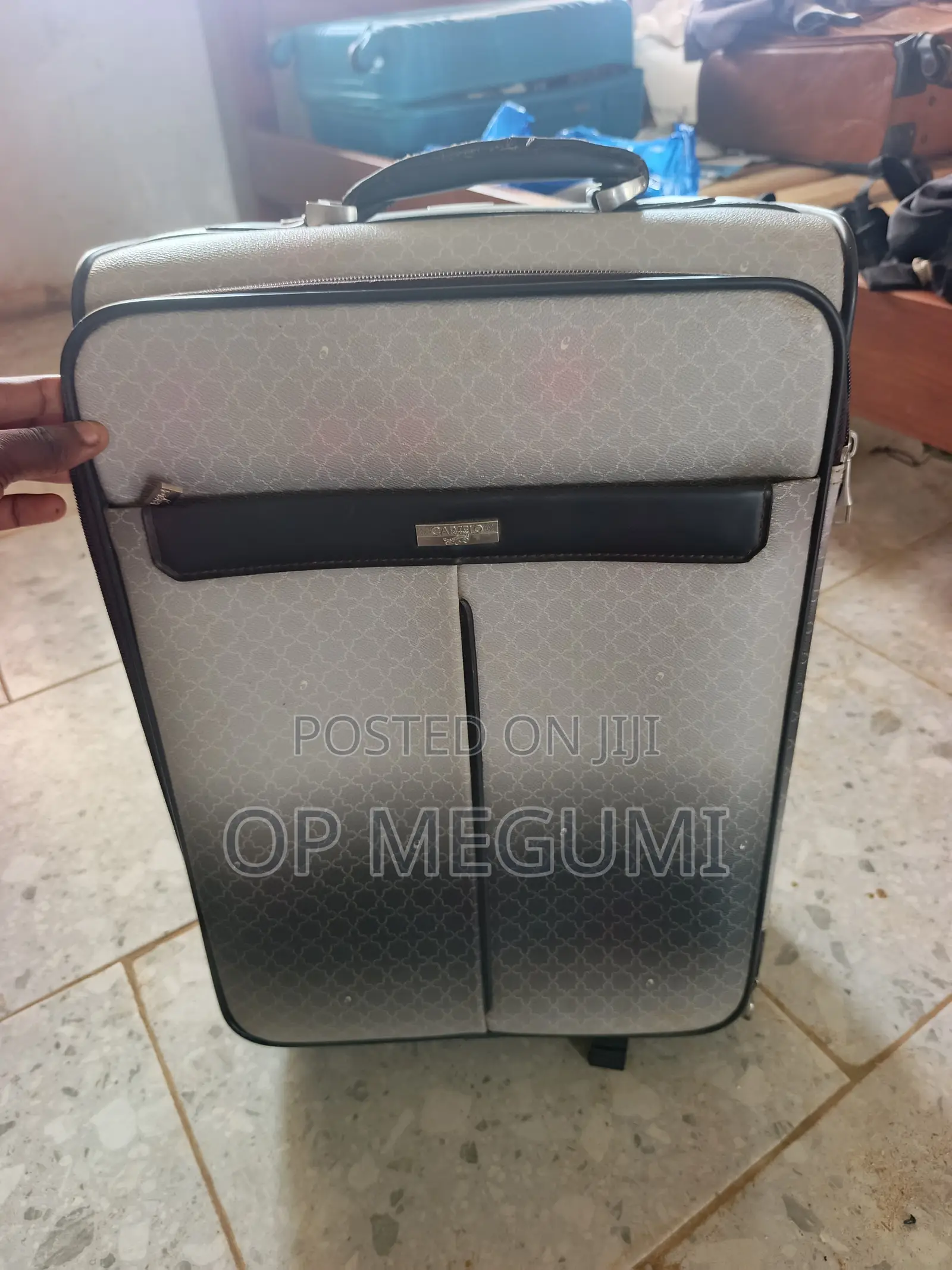 Medium Travel Suitcase
