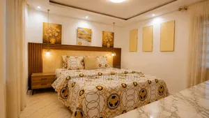 Weekend Promo for 5 Bedroom Master Suit Short Let Apartment