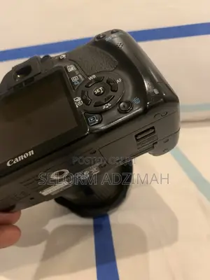 Canon Eos Kiss X4