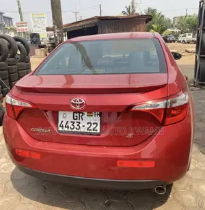 Toyota Corolla S 4dr Sedan (1.8L 4cyl CVT) 2016 Red