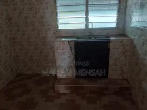 2bdrm Apartment in Madina Number 1 for rent