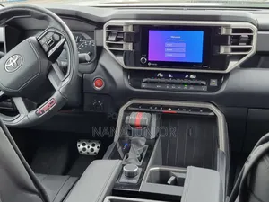 Toyota Tundra 2022 Green