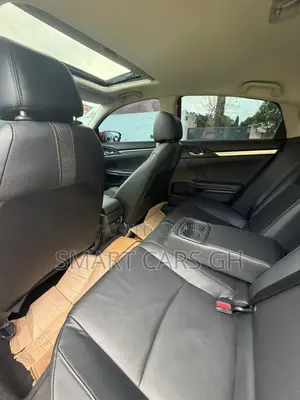 Honda Civic 2020 Red