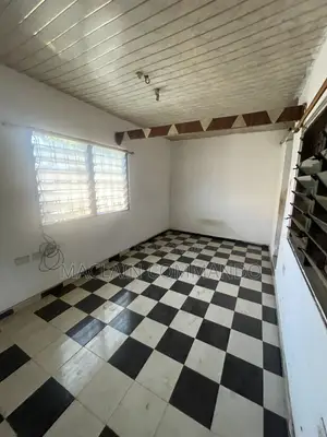 Furnished 1bdrm Apartment in Tsuibleoo, Ledzokuku-Krowor for rent