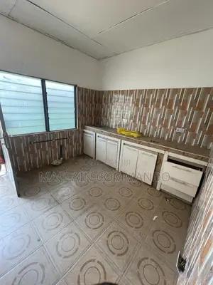 Furnished 1bdrm Apartment in Lakma Hospital, Ledzokuku-Krowor for rent