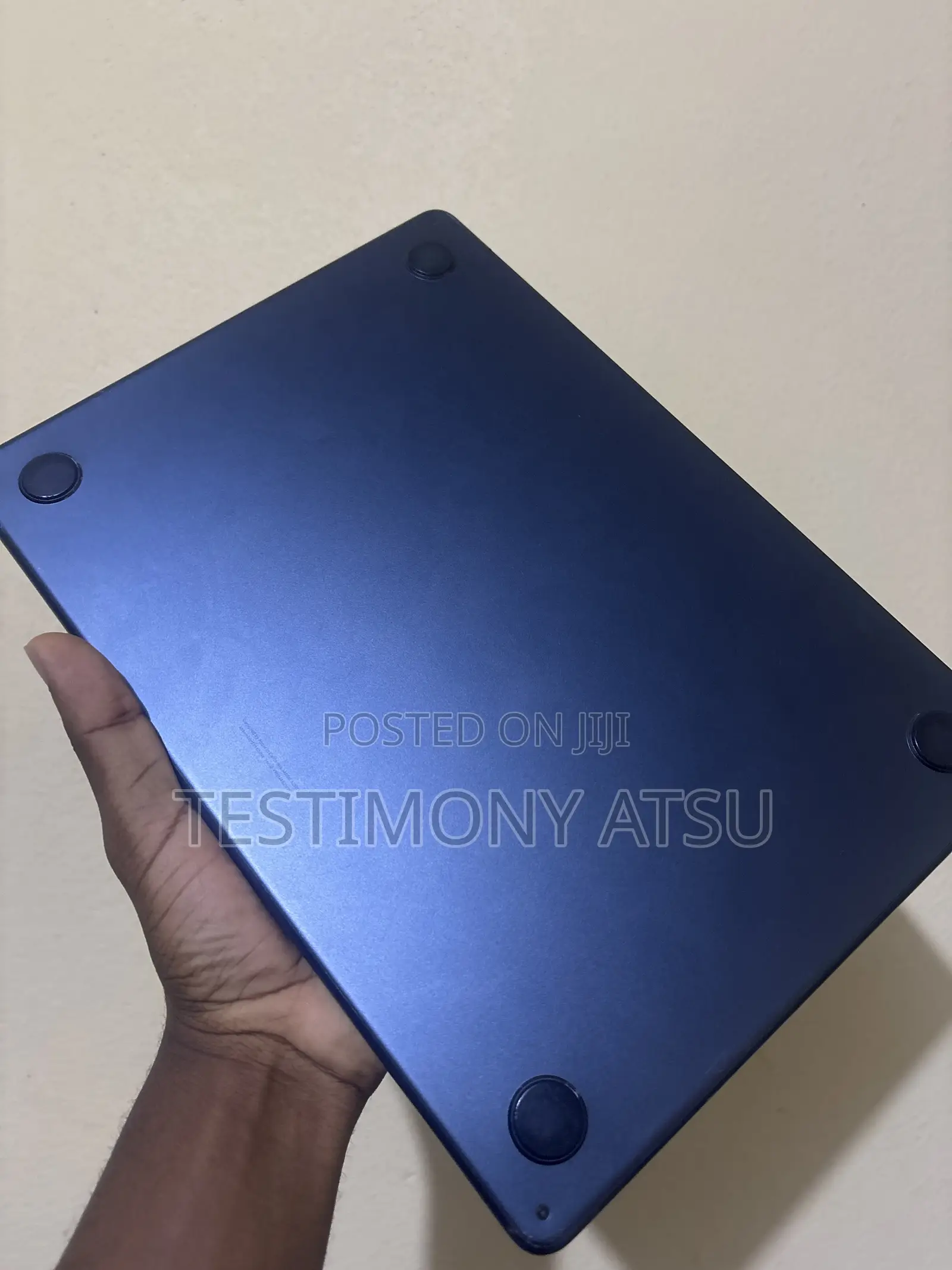 Laptop Apple MacBook Air 2022 M2 8GB Apple M2 SSD 256GB