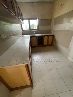 2bdrm Apartment in Tsuibleoo, Ledzokuku-Krowor for rent