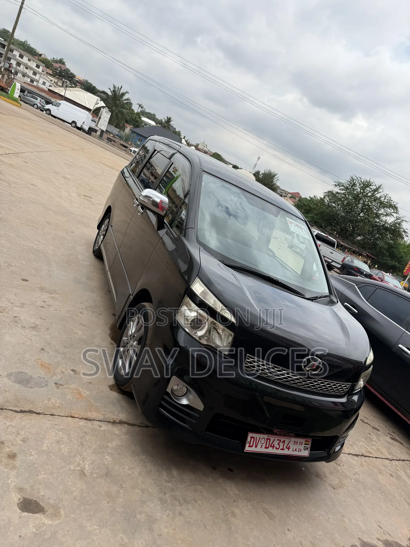 Toyota Voxy 2012 Black