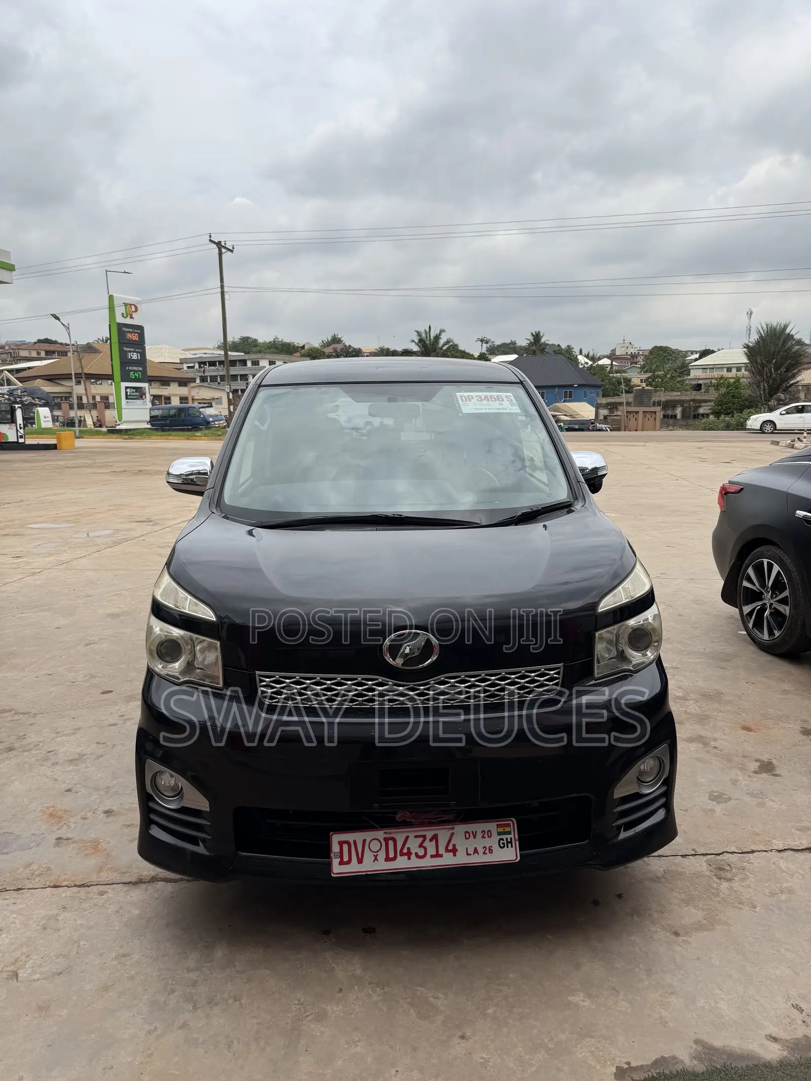 Toyota Voxy 2012 Black
