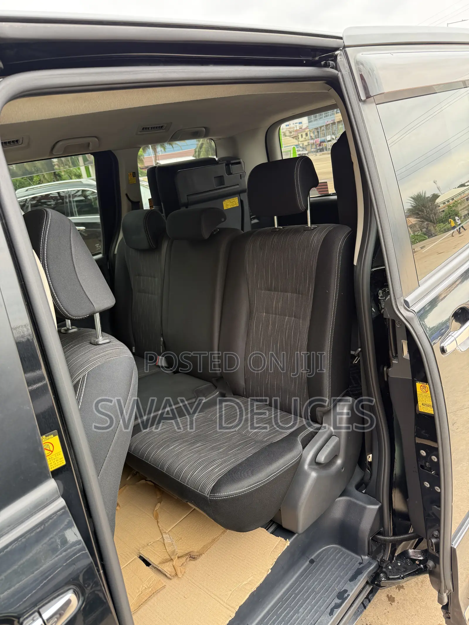 Toyota Voxy 2012 Black