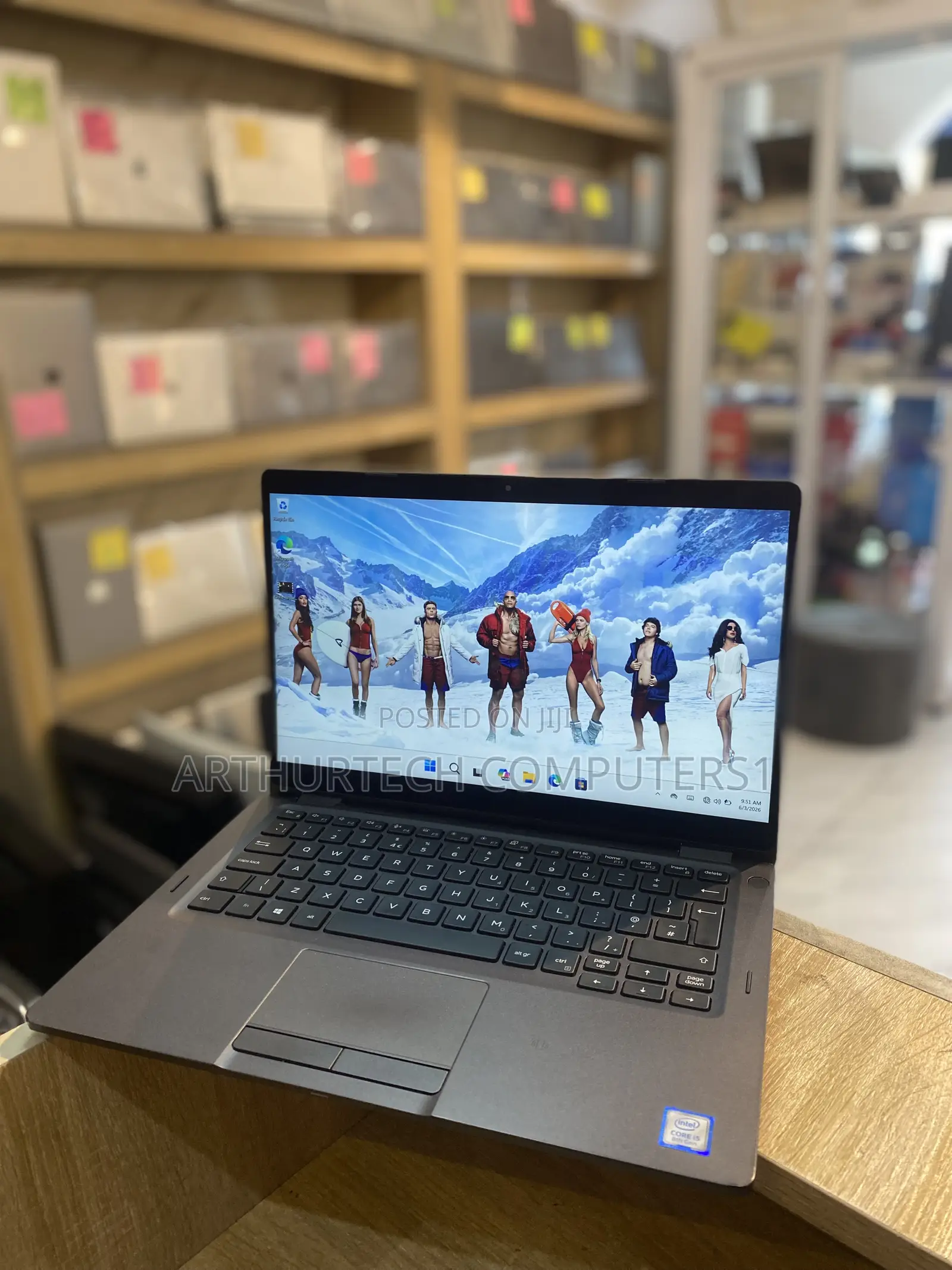 Laptop Dell Latitude 5300 8GB Intel Core i5 SSD 256GB