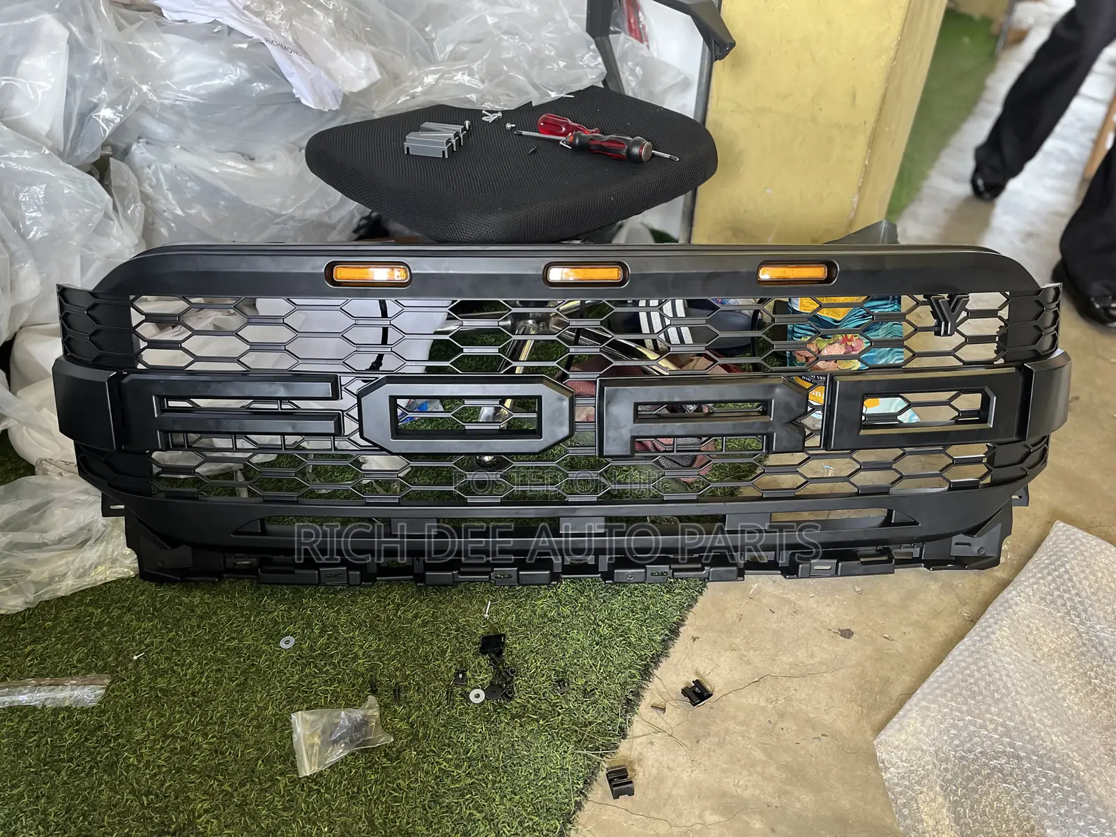 Ford F-150 2021, 2022, 2023, 2024 Front Shells 2023 Top Grille