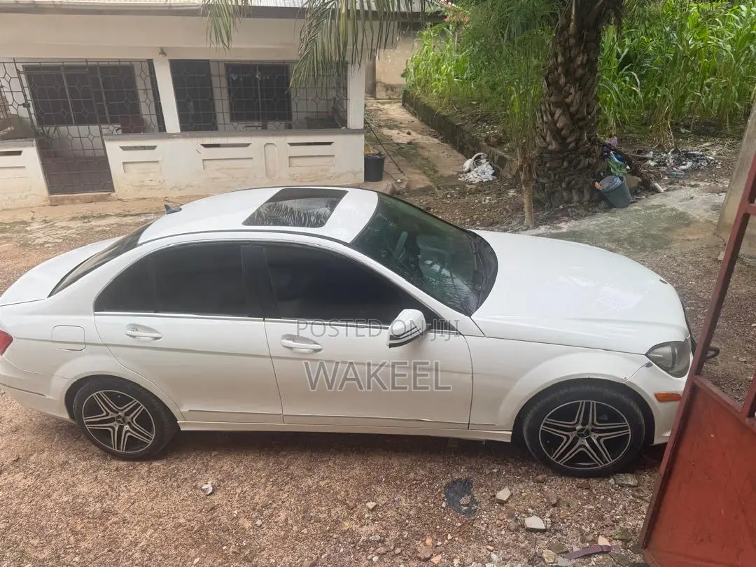 Mercedes-Benz C250 2014 White