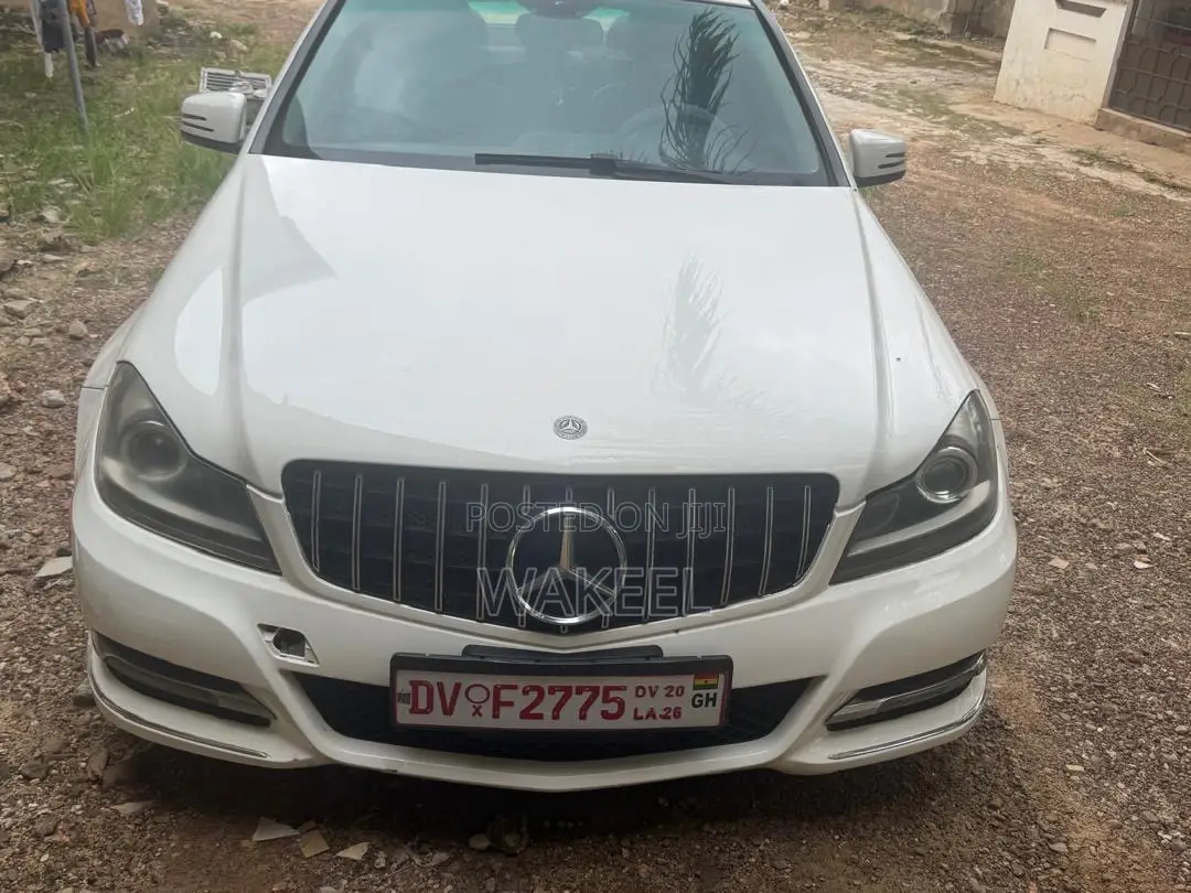 Mercedes-Benz C250 2014 White