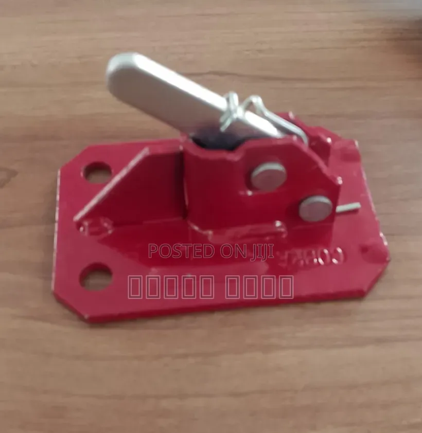 Clips Construction