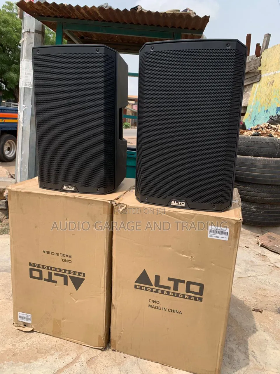 Alto Professional Ts215 Powered Monitor