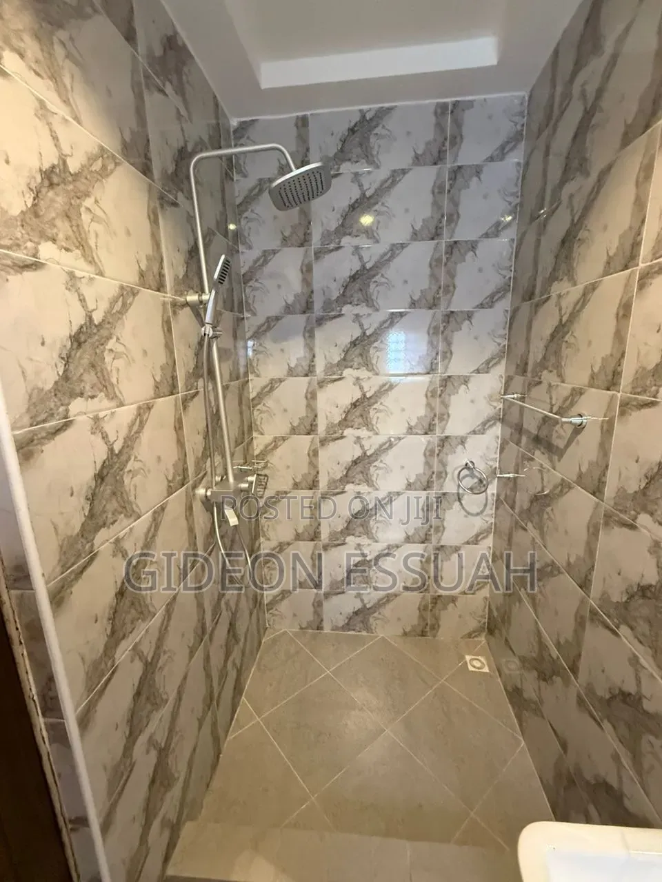 3bdrm House in Gideon Property, Olebu for sale