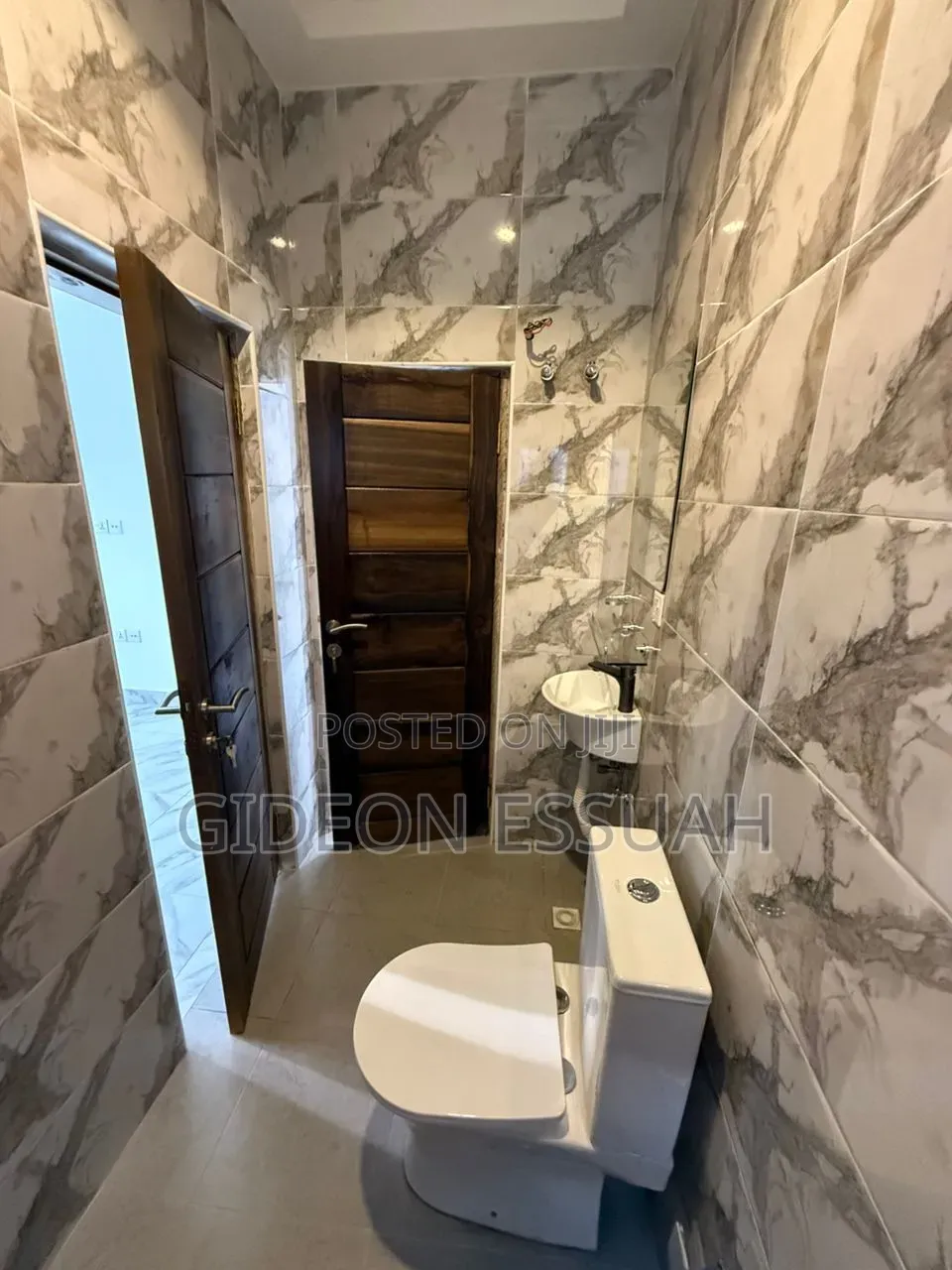 3bdrm House in Gideon Property, Olebu for sale