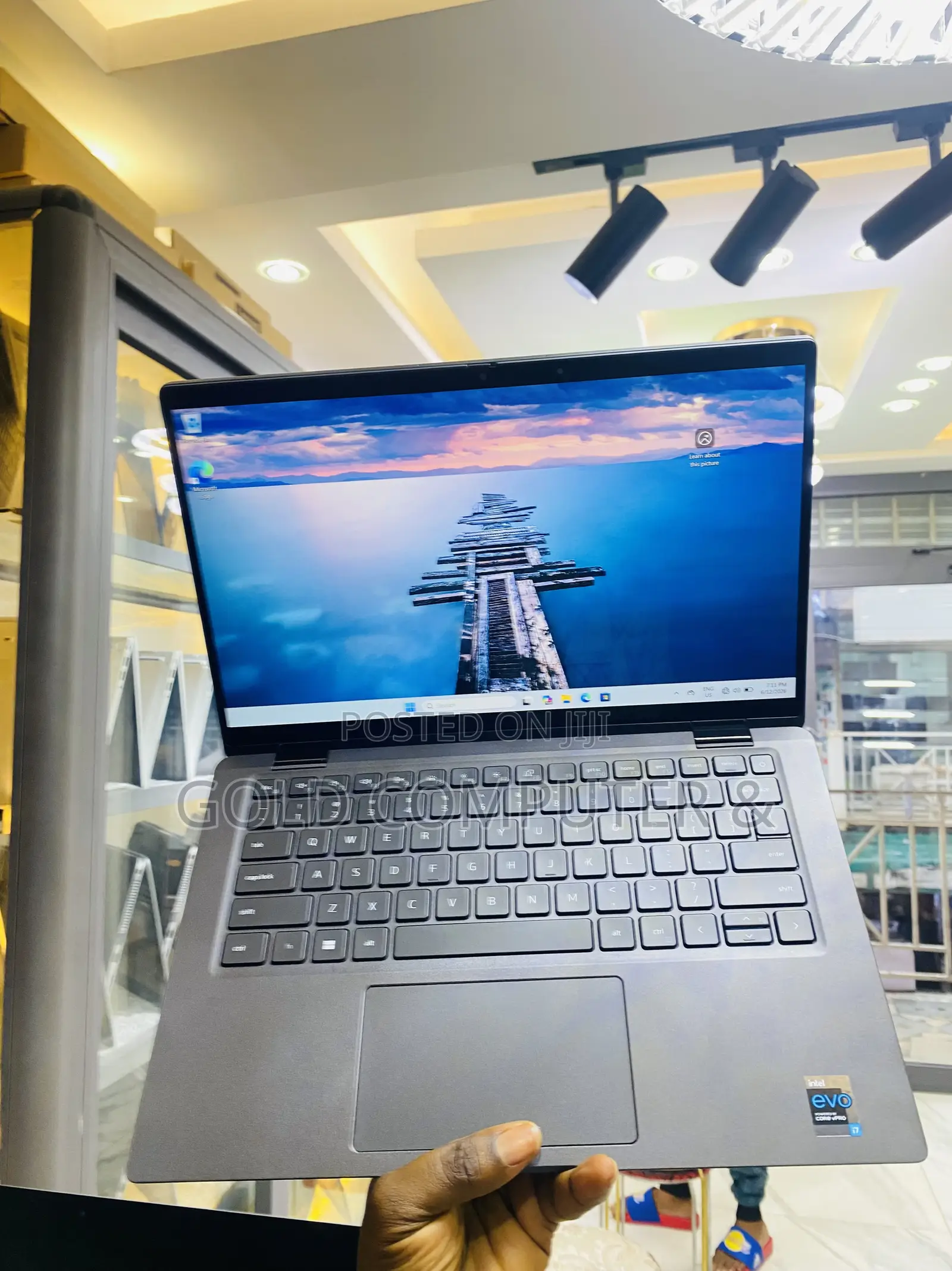 Laptop Dell Latitude 7420 16GB Intel Core i7 SSD 256GB