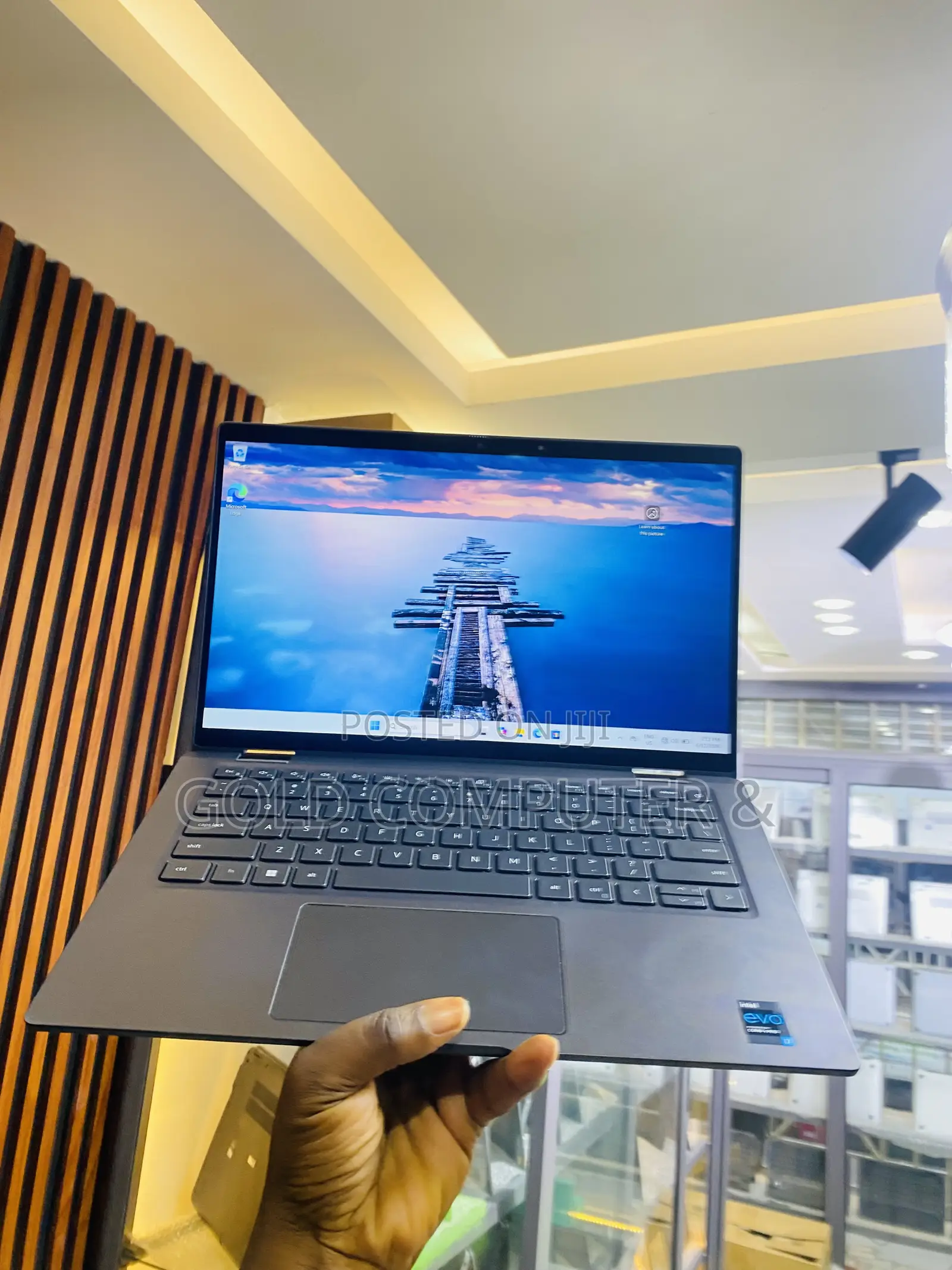 Laptop Dell Latitude 7420 16GB Intel Core i7 SSD 256GB