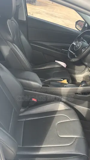 Hyundai Elantra SE 2021 White