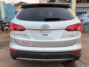 Hyundai Santa Fe 2015 Silver