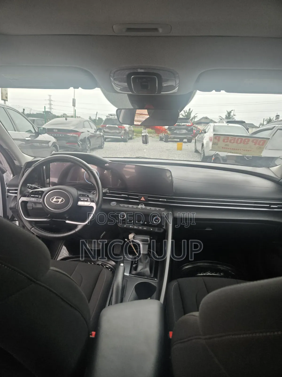 Hyundai Elantra 2018 White