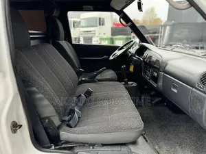 Hyundai H-100 2000 White