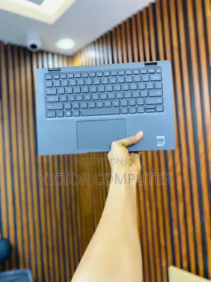 Laptop Dell Latitude 7420 16GB Intel Core i7 SSD 256GB