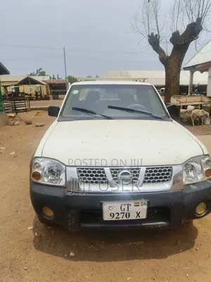Nissan Hardbody 2000i 2006 White