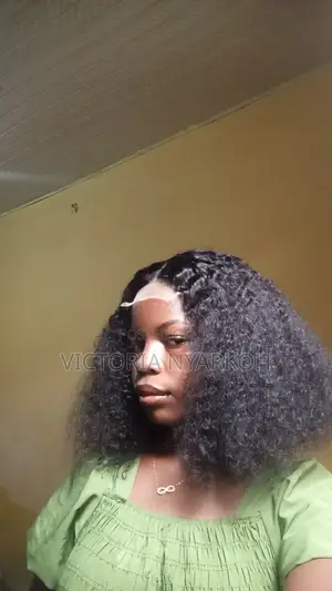 100% Brazilian Remy Jerry Curl 14"