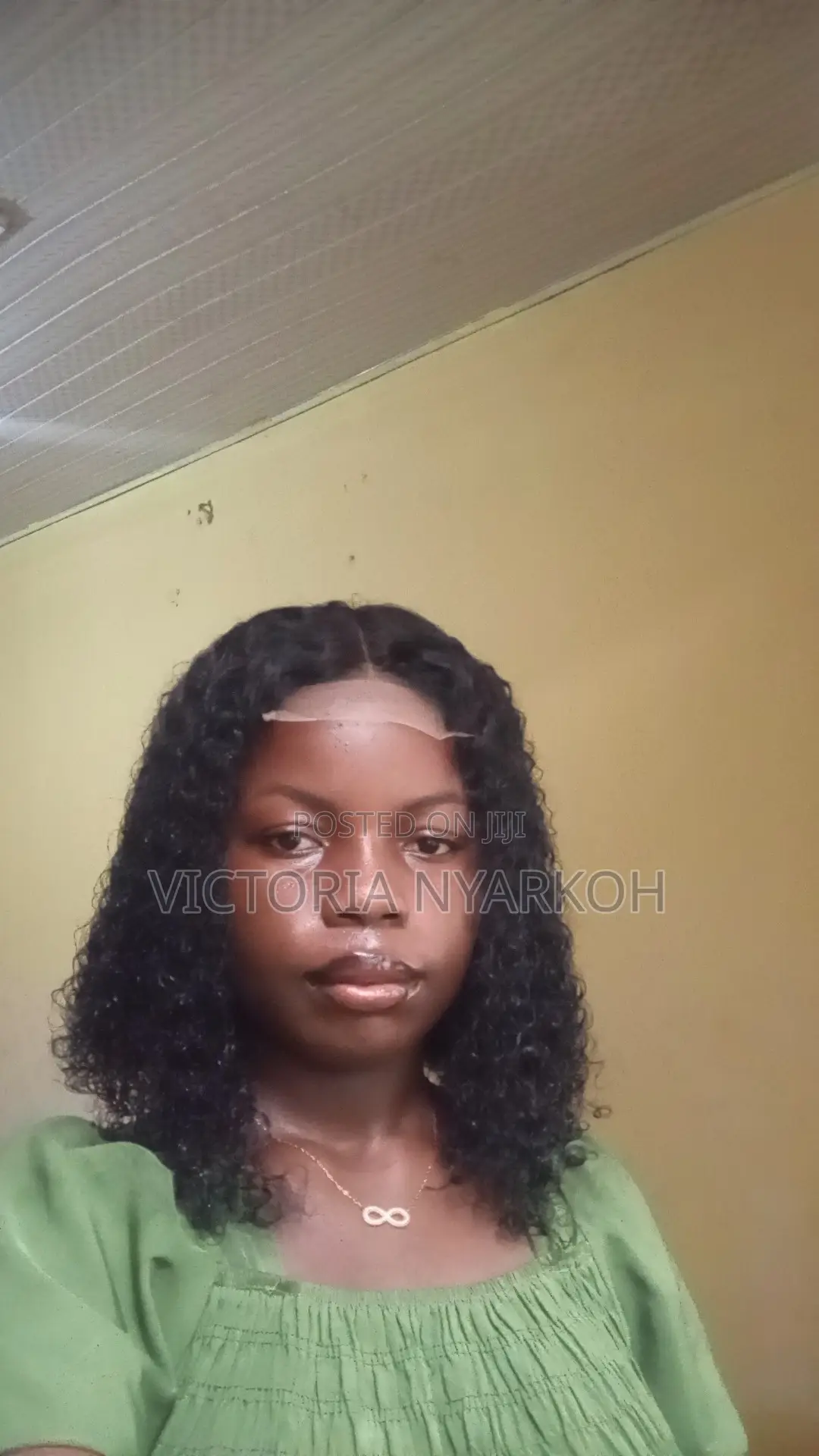 100% Brazilian Remy Jerry Curl 14"