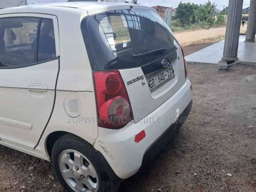 Kia Morning 2010 White