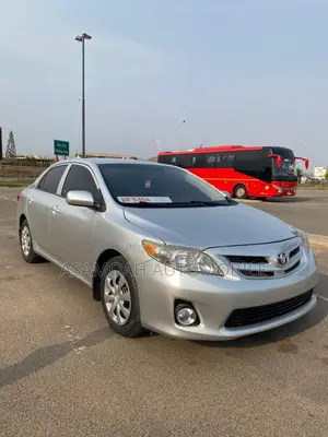 Toyota Corolla 2013 Silver