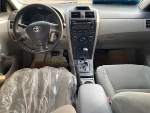 Toyota Corolla 2013 Silver