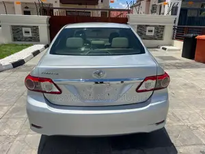 Toyota Corolla 2013 Silver