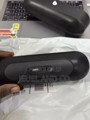 Beats Pill+ (Plus) Portable Bluetooth Speaker - Matte Black