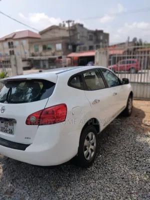 Nissan Rogue 2013 White