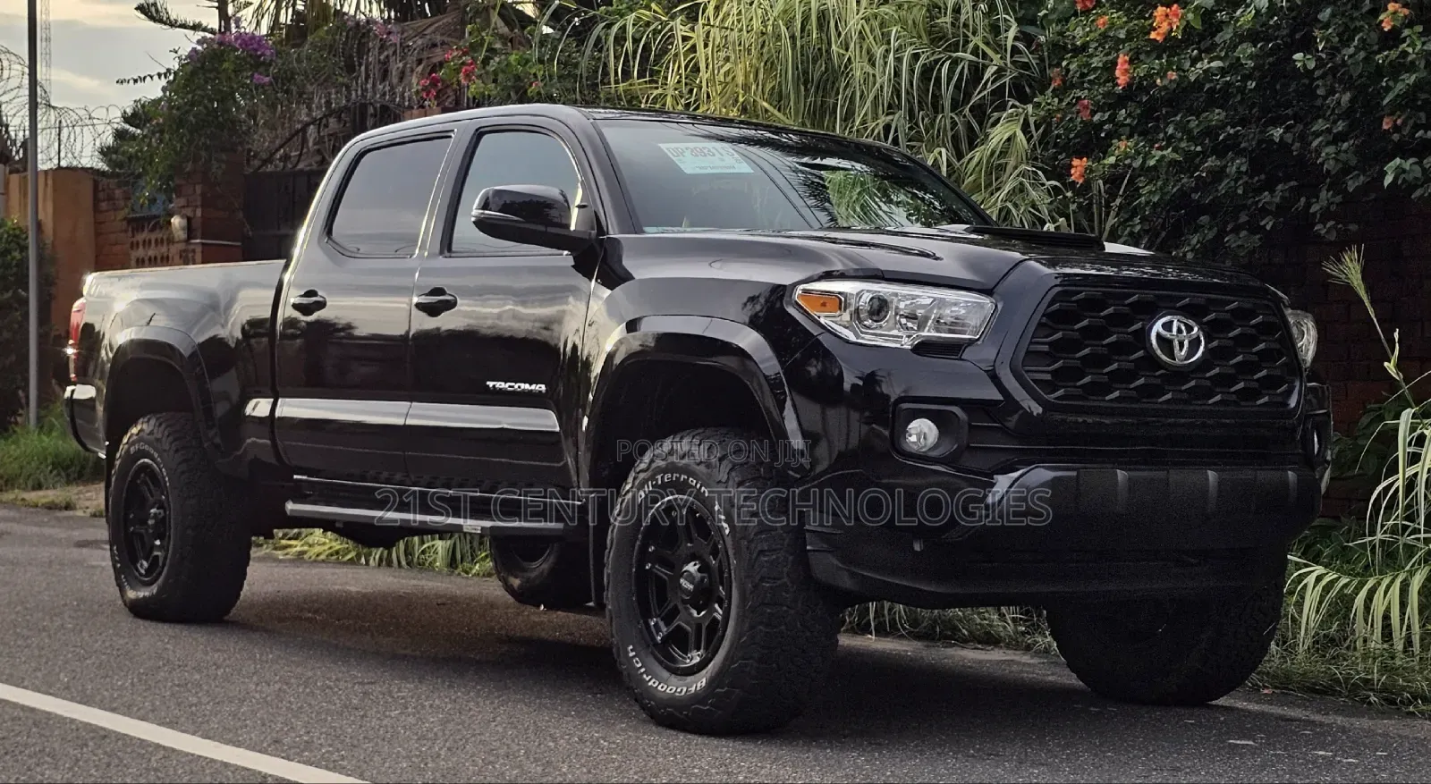 Toyota Tacoma 2017 Black